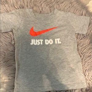 Boys Nike T-shirt